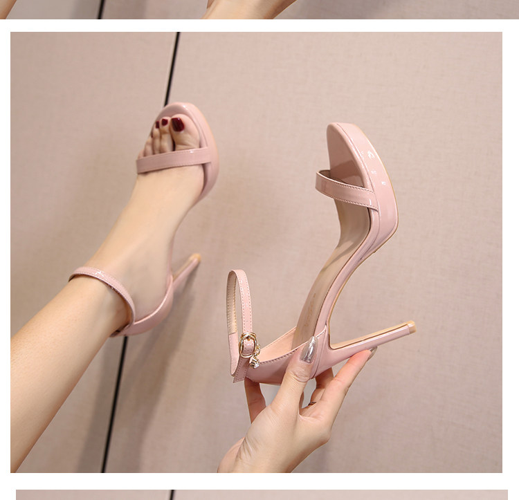 Women Shoes Waterproof - Novas Sandálias Femininas de Couro Nude